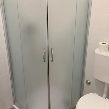 Bianca - With Terrace Near The Sea Apartament *