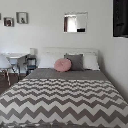 Studio Bianca - Studio With Terrace Near The Sea Apartment Sukosan